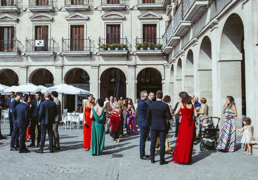 Reportaje de boda civil en el ayuntamiento de Vitoria