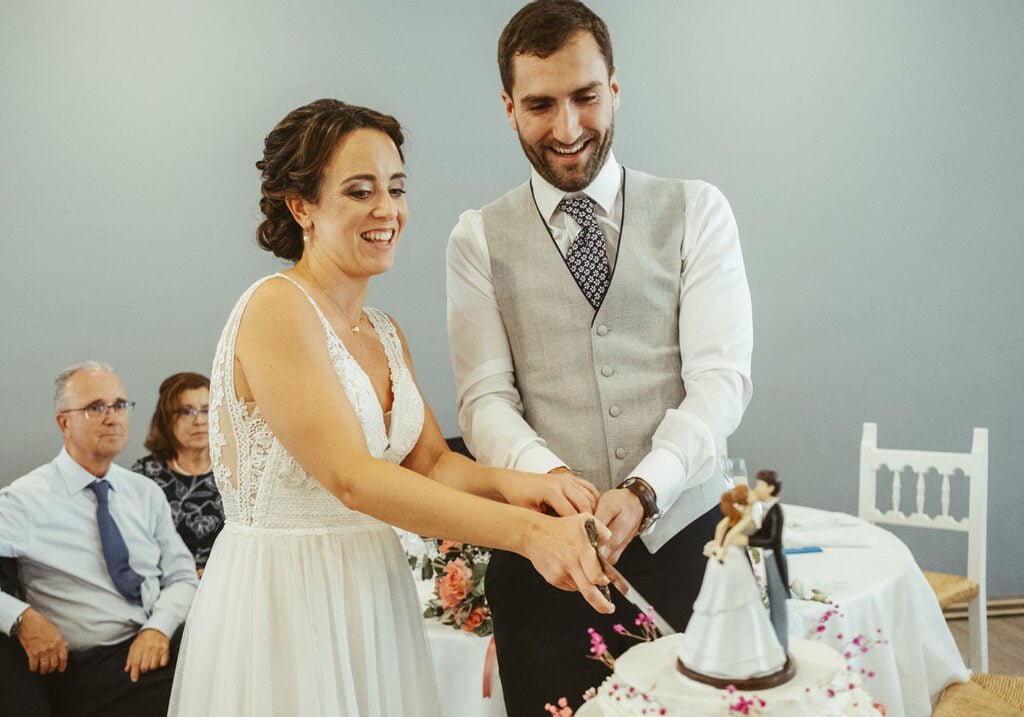 Reportaje de boda civil en el ayuntamiento de Vitoria