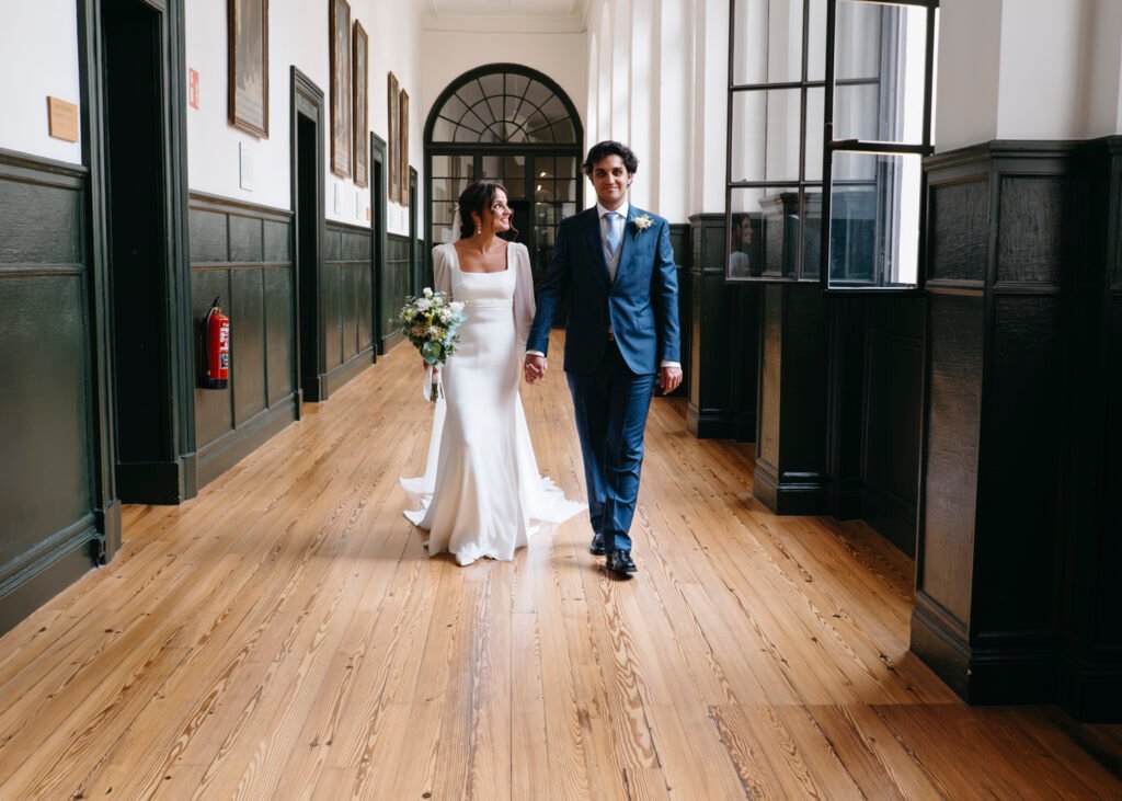 Portafolio 30 reportaje de boda religiosa en la Universidad de Deusto,Bilbao fotografiada por Luis Mejías, fotógrafo de bodas en Bilbao.