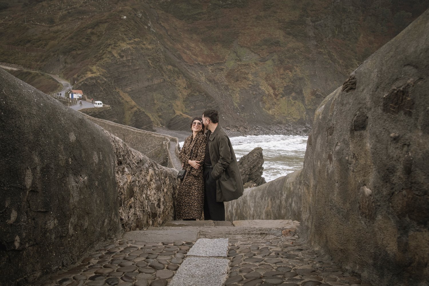 Pedir matrimonio en Bilbao y País Vasco | Fotógrafo de pedidas de mano en Bizkaia.