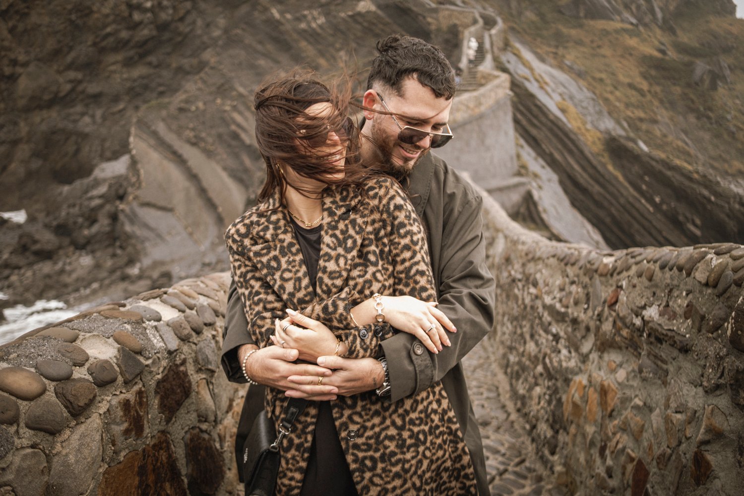 Pedir matrimonio en Bilbao y País Vasco | Fotógrafo de pedidas de mano.